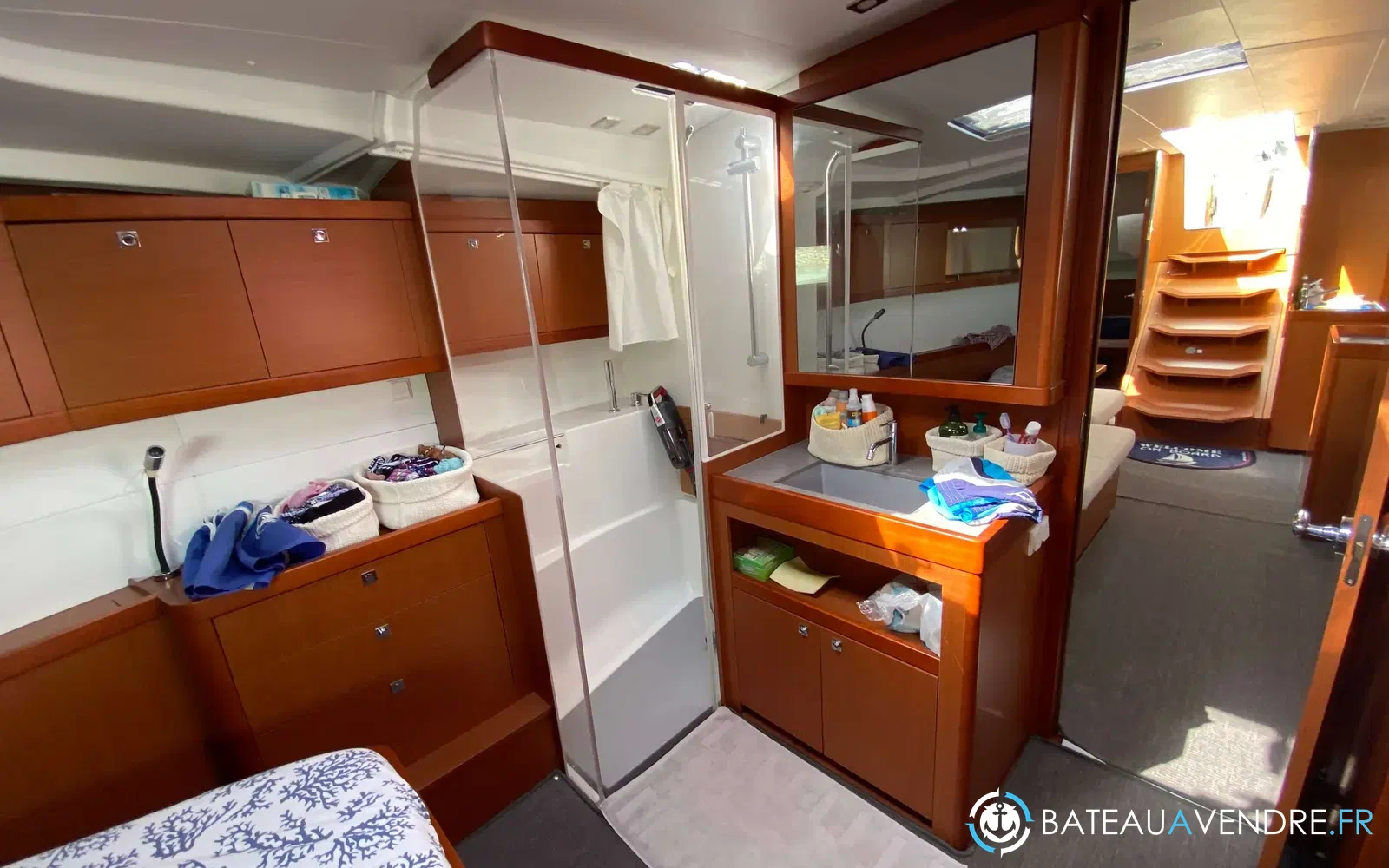 slider 37 Beneteau Oceanis 48