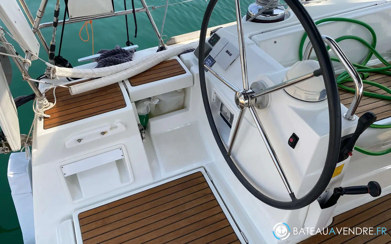 slider 41 Beneteau Oceanis 48
