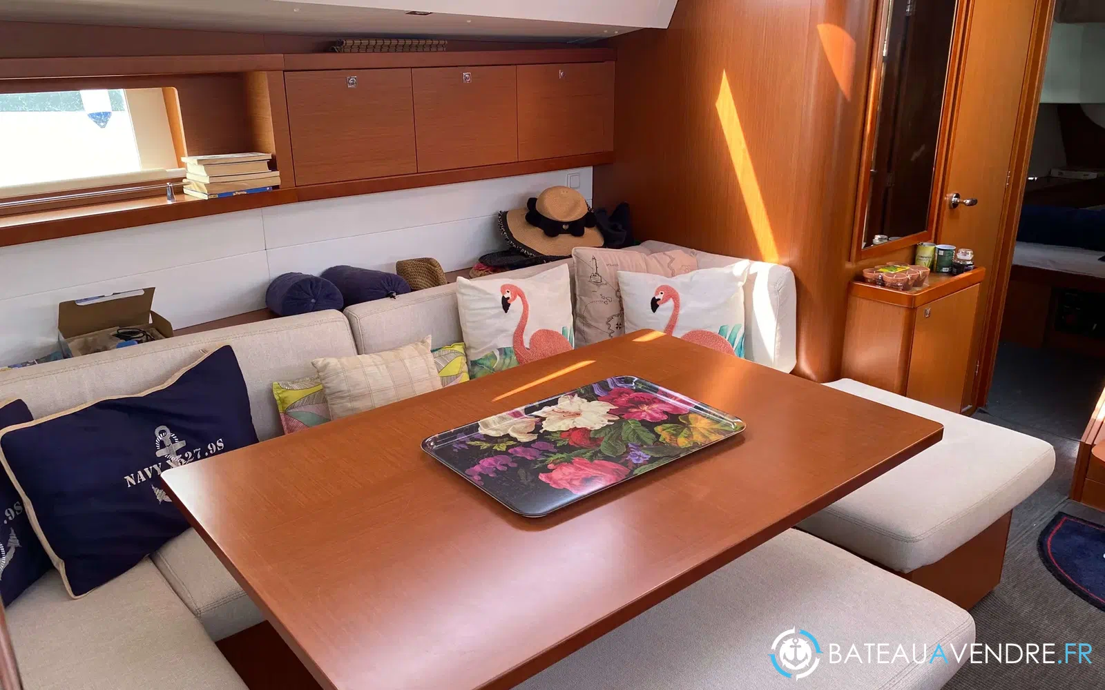 slider 6 Beneteau Oceanis 48