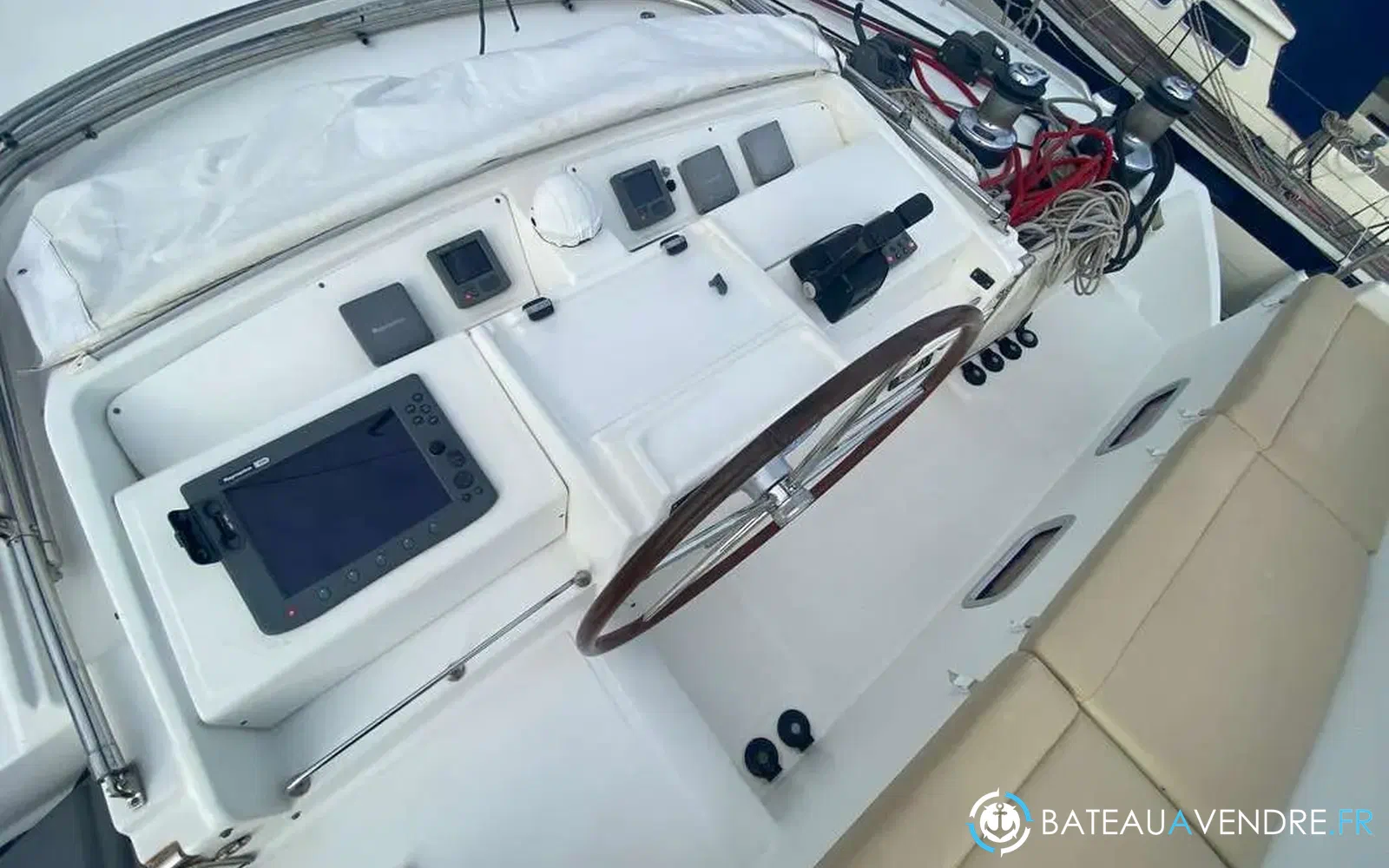 slider 12 Lagoon 440