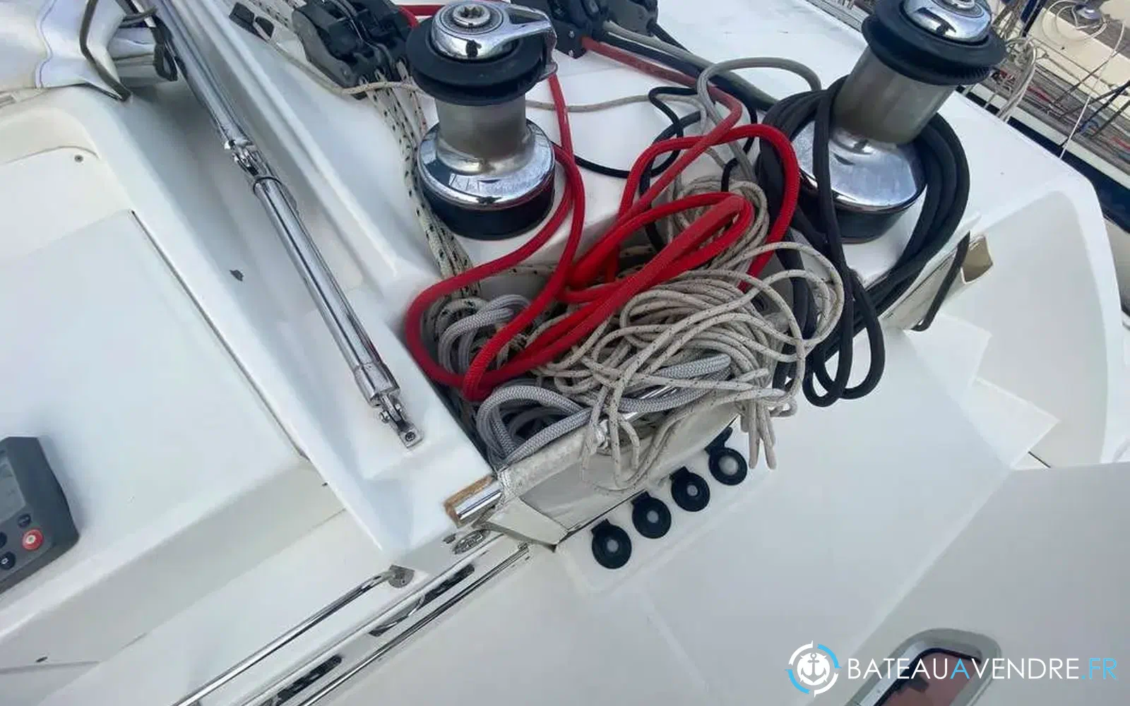 slider 4 Lagoon 440