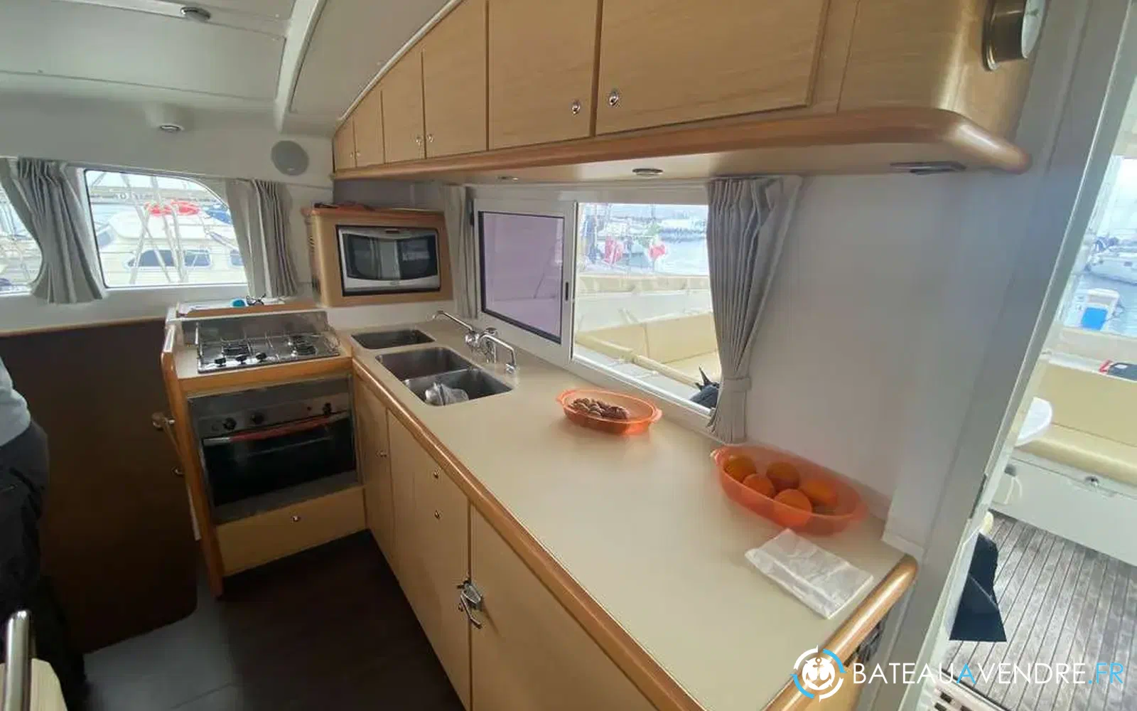 slider 56 Lagoon 440