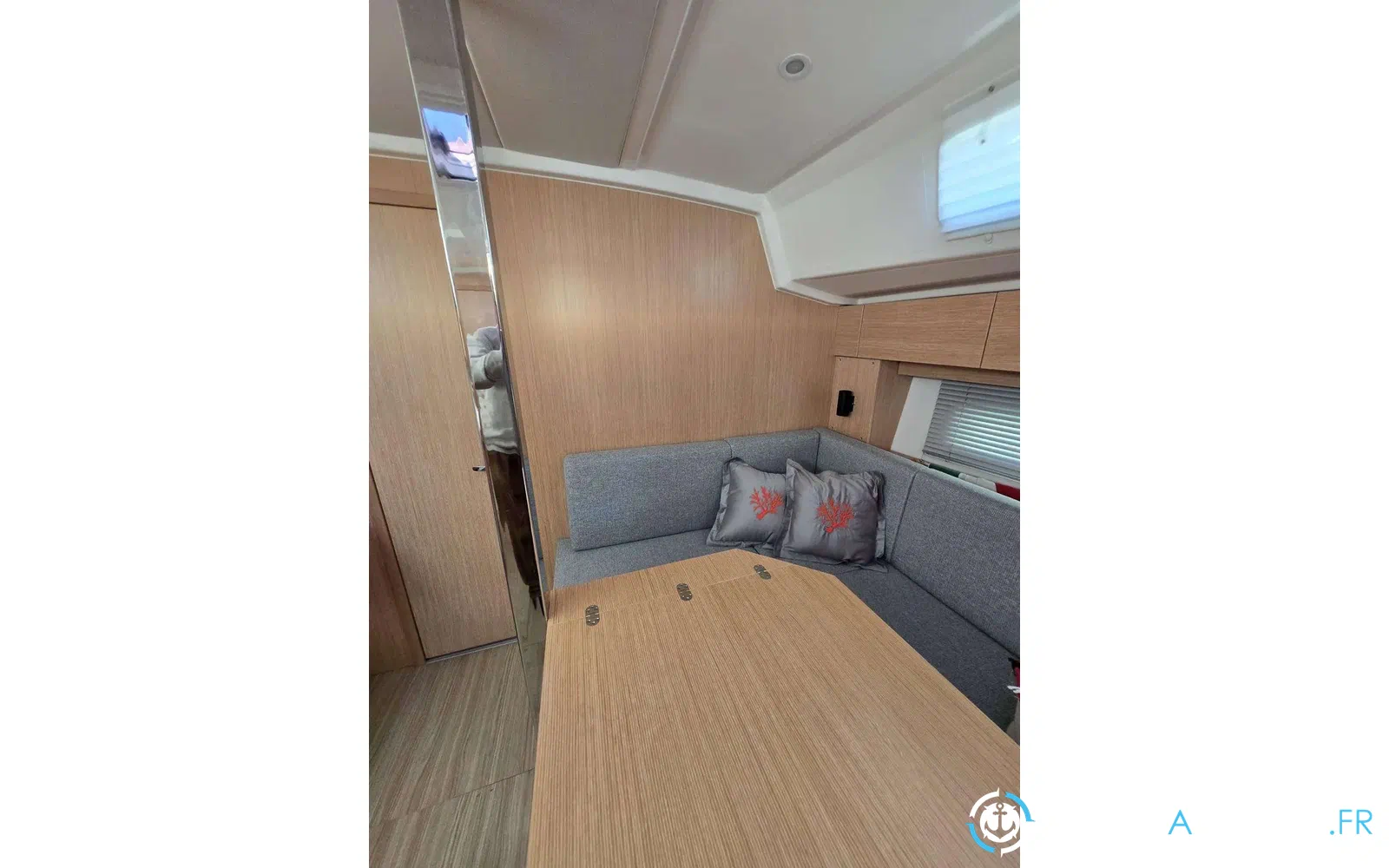 slider 11 Bavaria C42
