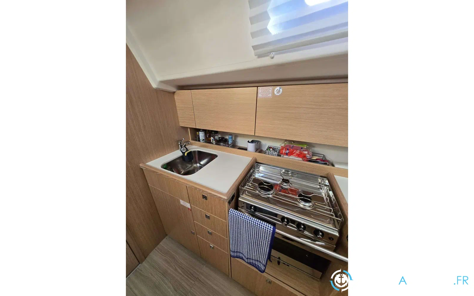 slider 7 Bavaria C42