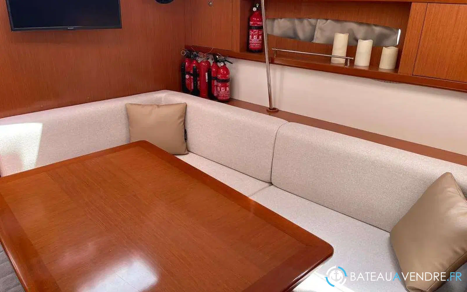 slider 51 Beneteau Oceanis 46