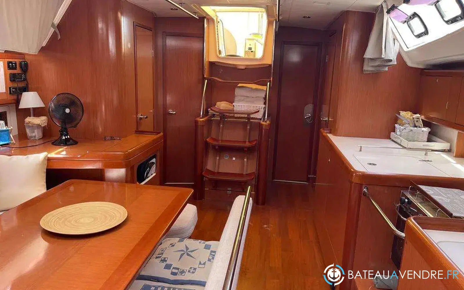 slider 77 Beneteau Oceanis 46