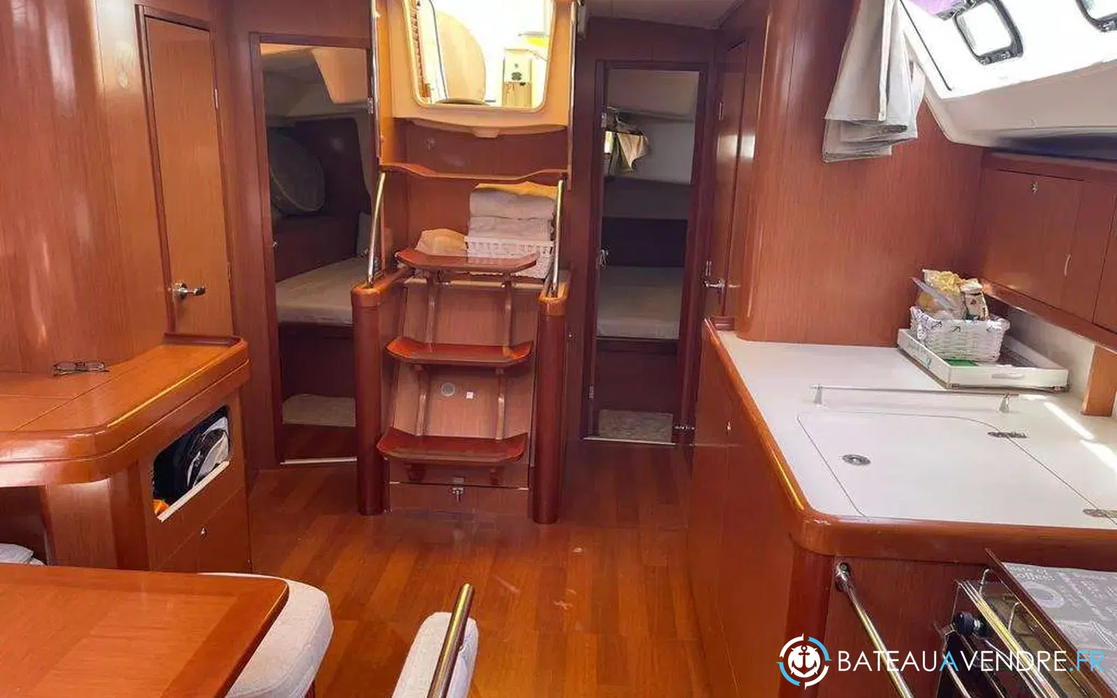 slider 83 Beneteau Oceanis 46