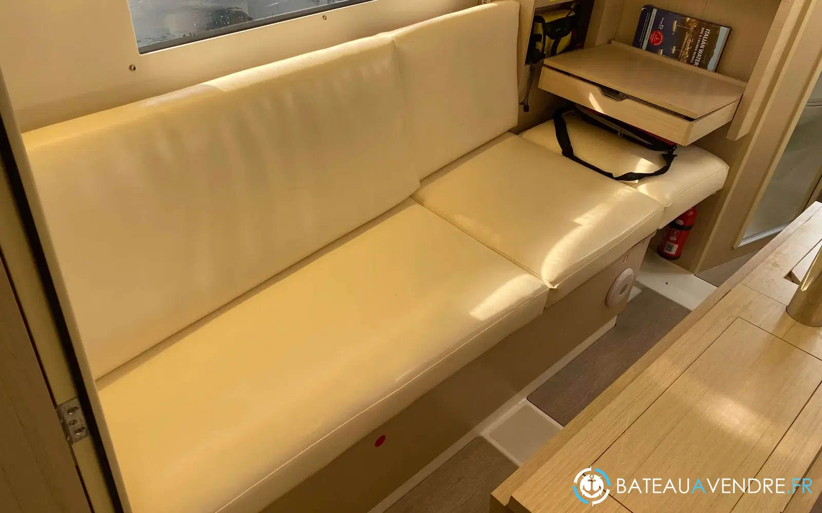slider 21 Beneteau Oceanis 30.1