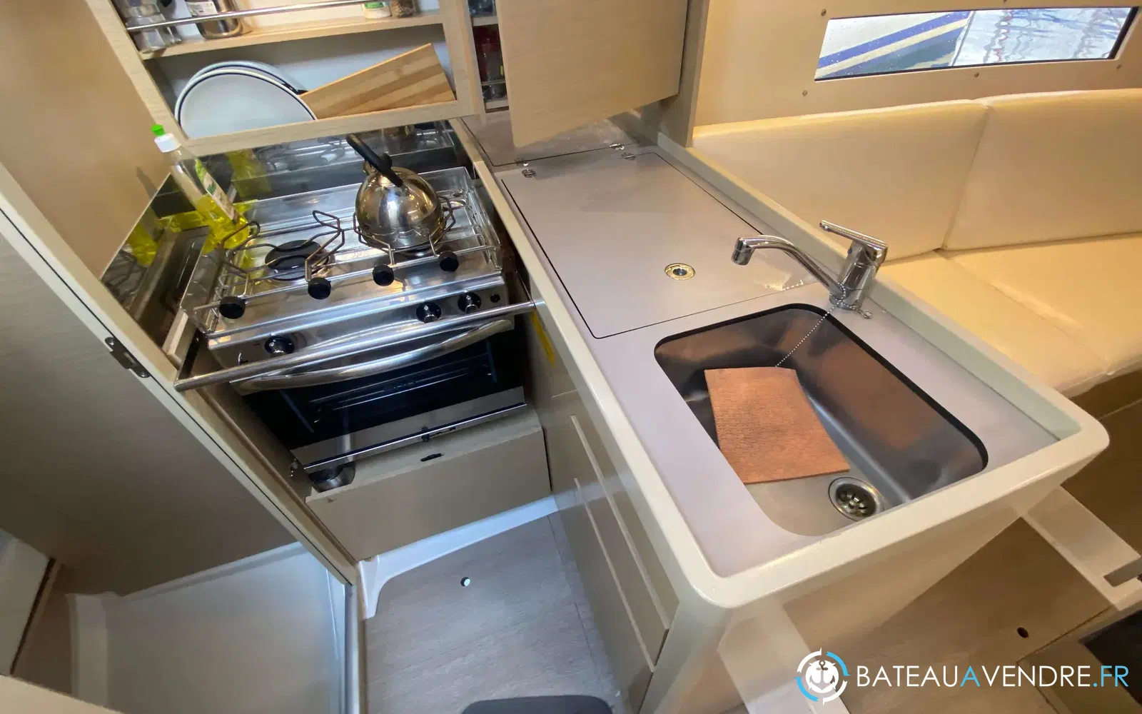 slider 8 Beneteau Oceanis 30.1
