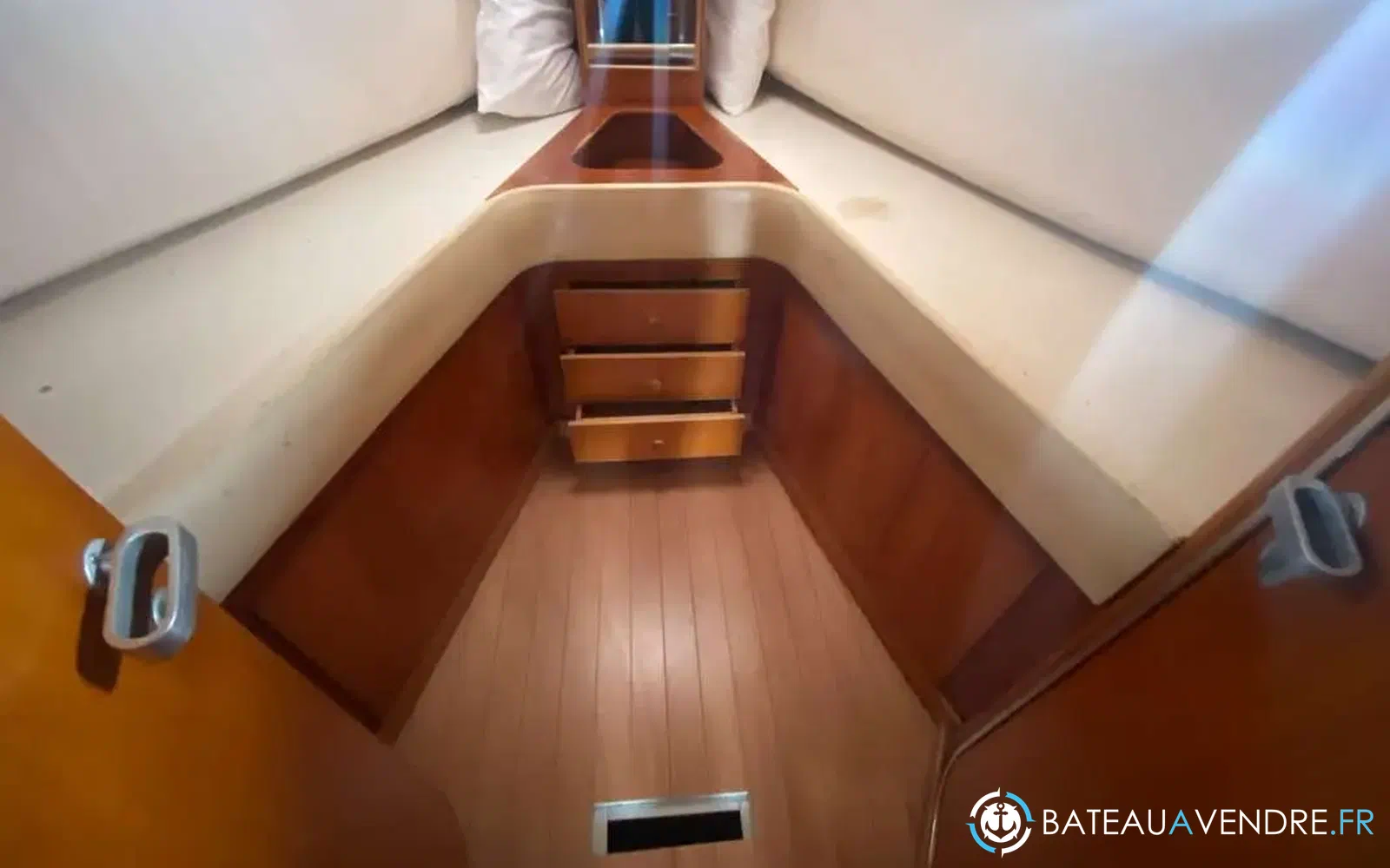 slider 1 Ferretti Altura 42