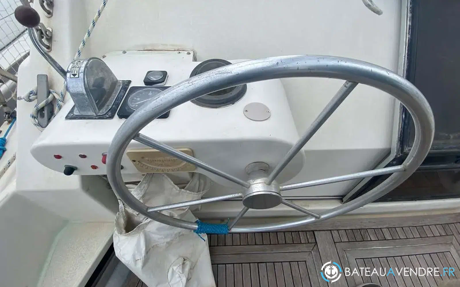 slider 24 Ferretti Altura 42
