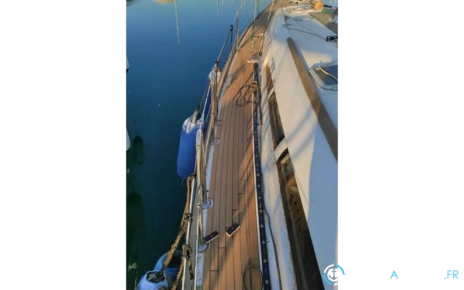 slider 25 Ferretti Altura 42