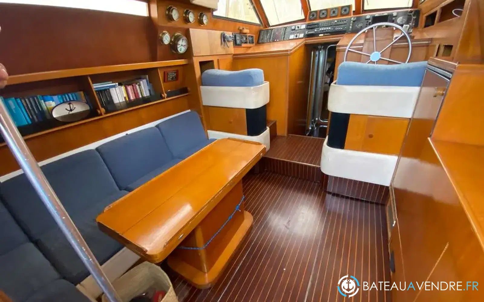 slider 35 Ferretti Altura 42