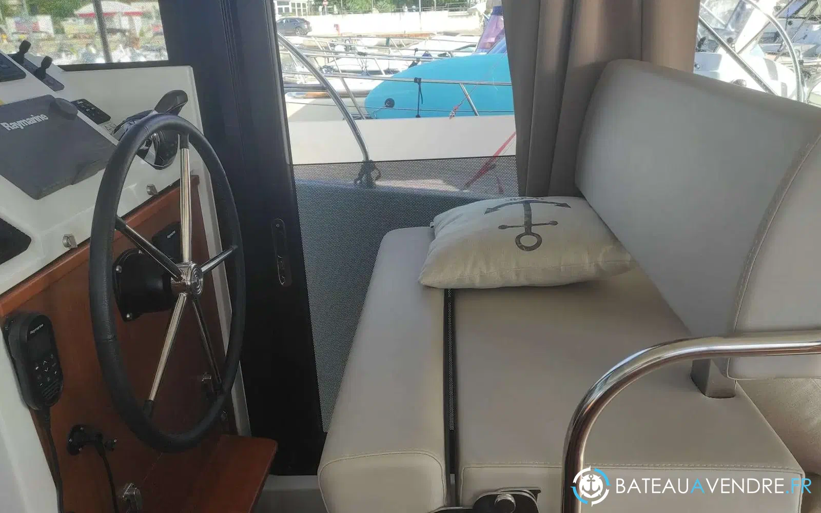 slider 21 Beneteau Swift Trawler 30