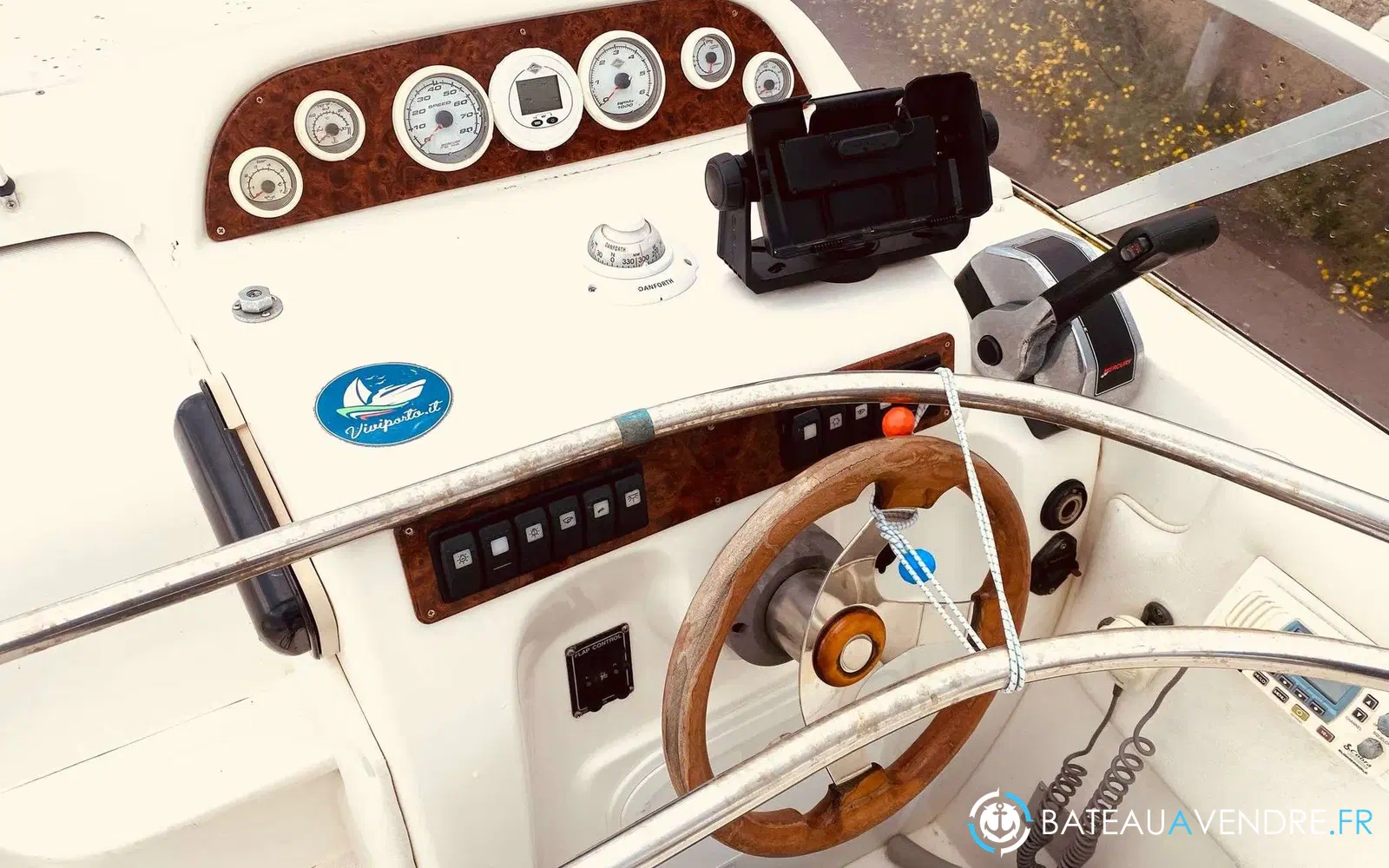 slider 8 Eolo 710 Cruiser