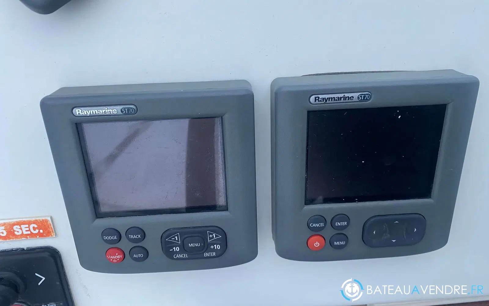 slider 17 Jeanneau 53