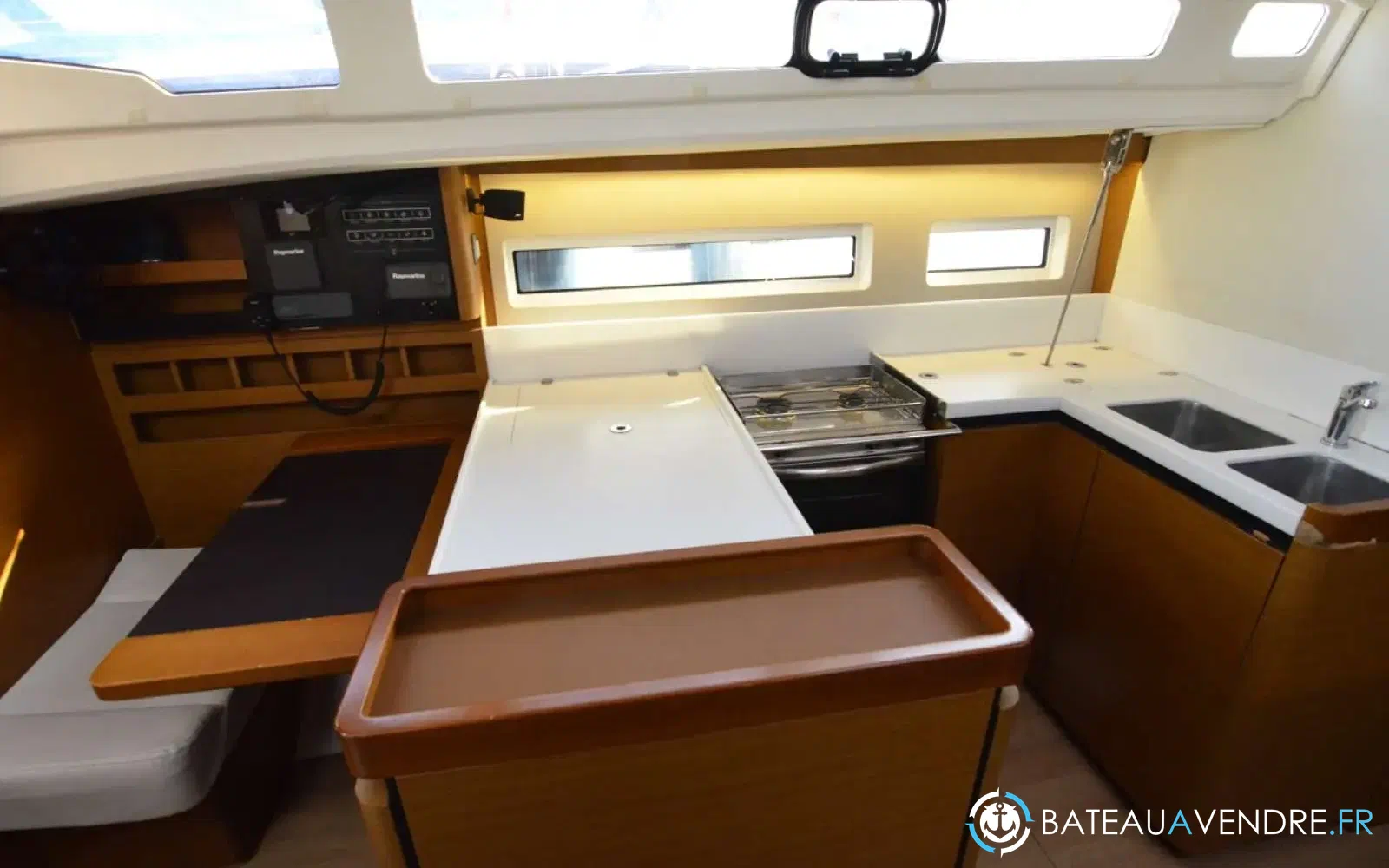 slider 10 Jeanneau Sun Odyssey 440
