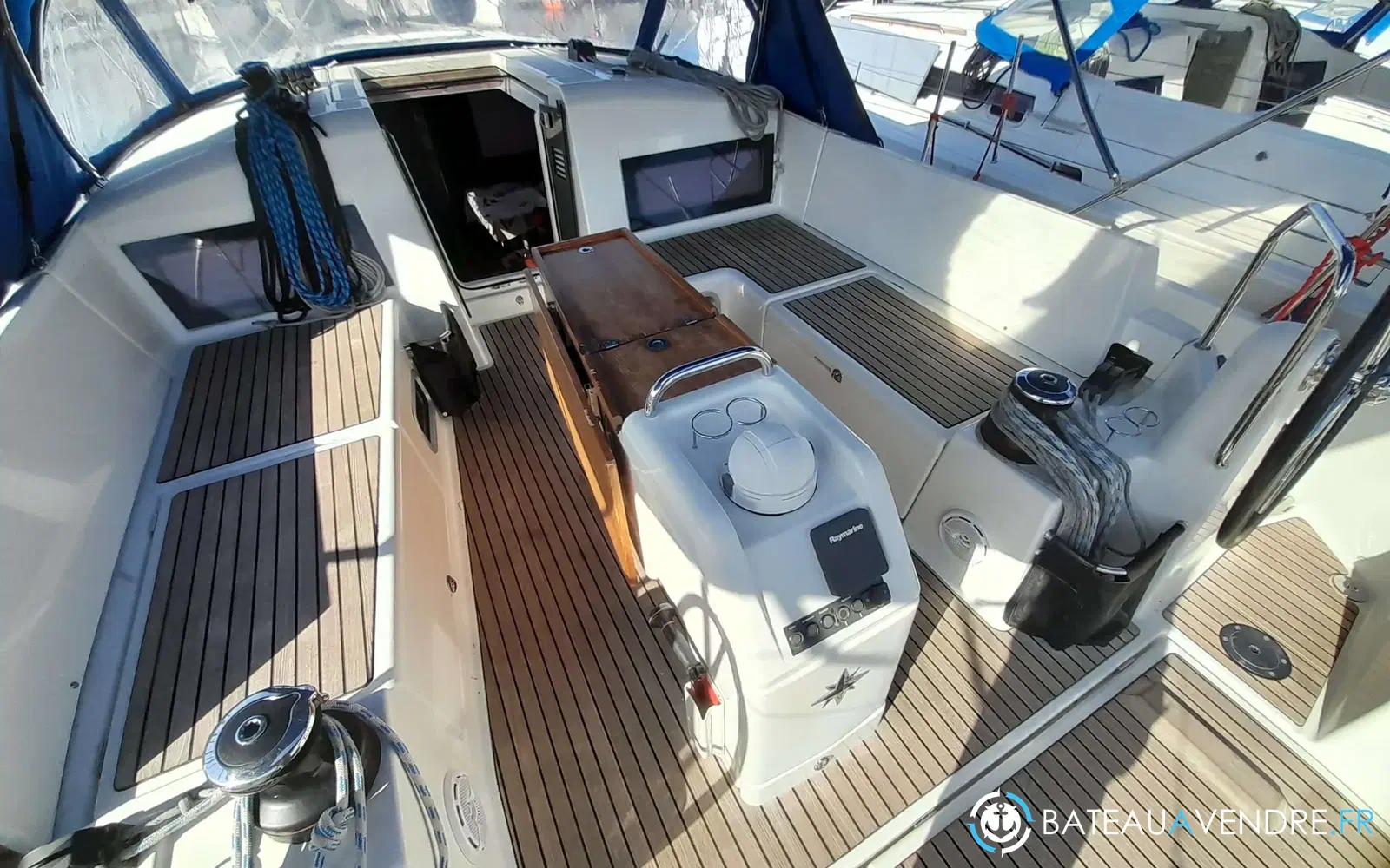 slider 13 Jeanneau Sun Odyssey 440