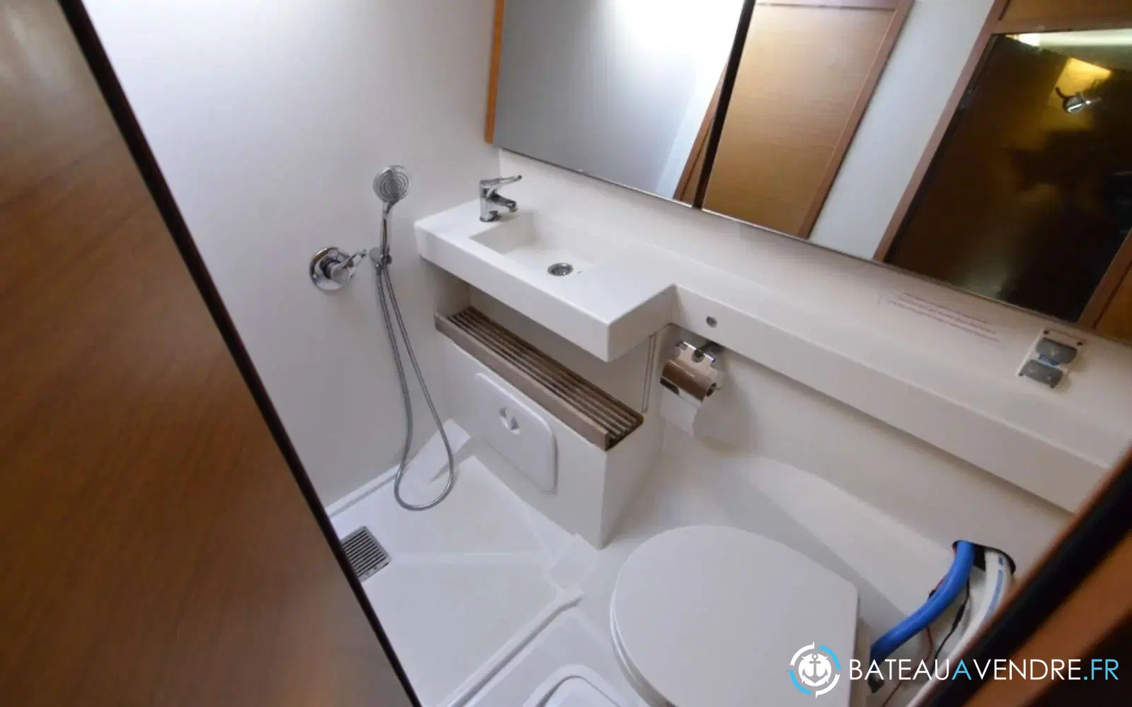 slider 22 Jeanneau Sun Odyssey 440