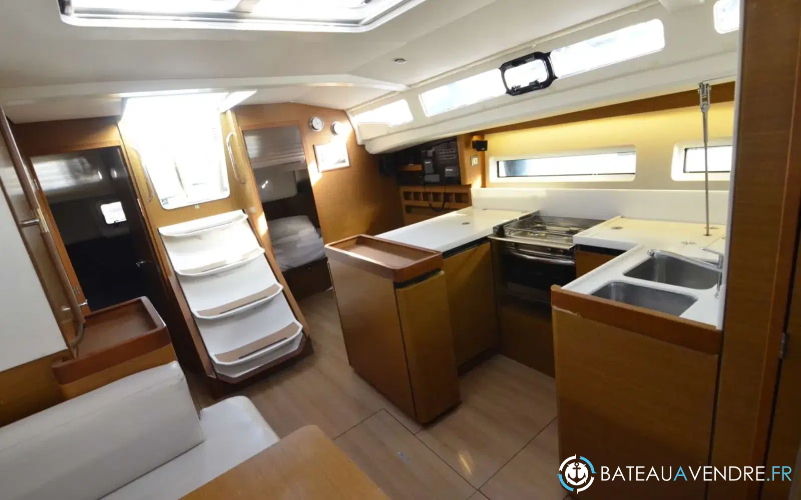 slider 6 Jeanneau Sun Odyssey 440