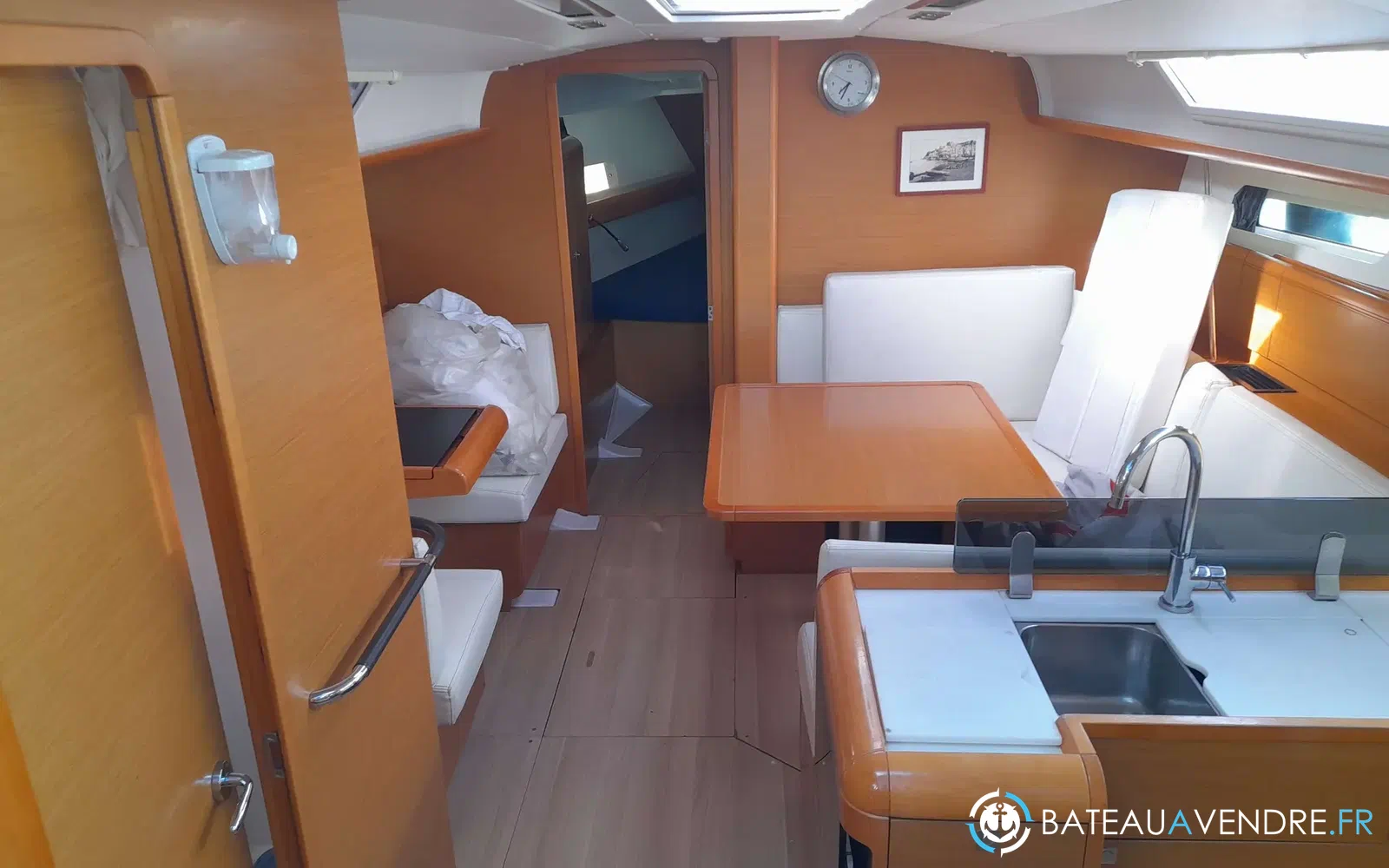 slider 23 Jeanneau Sun Odyssey 409
