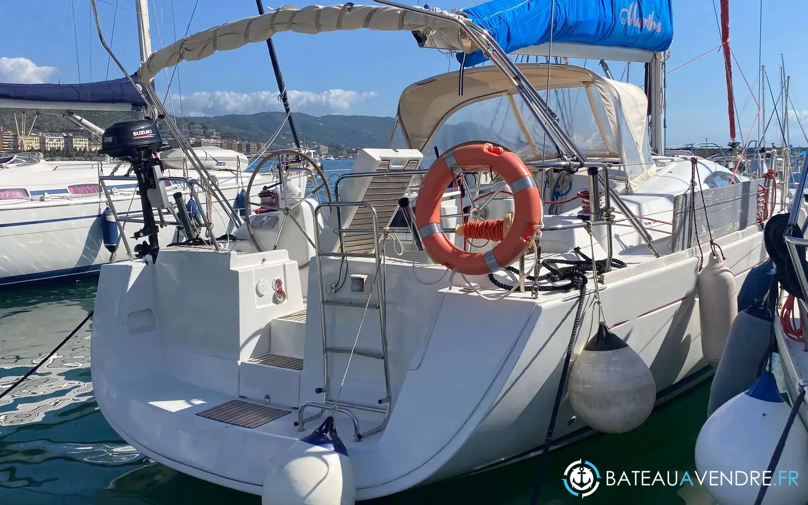 slider 0 Beneteau Oceanis 43