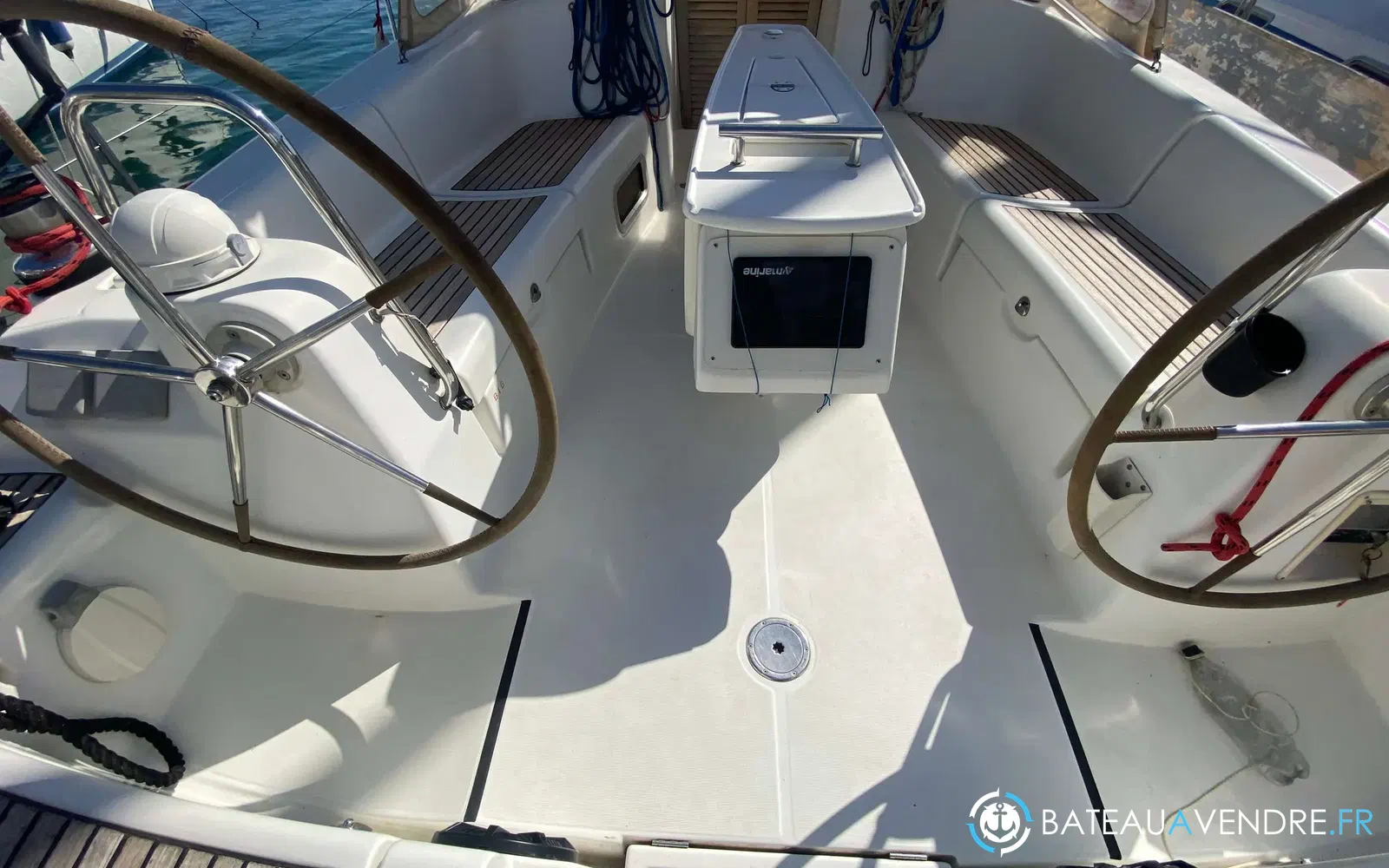 slider 3 Beneteau Oceanis 43