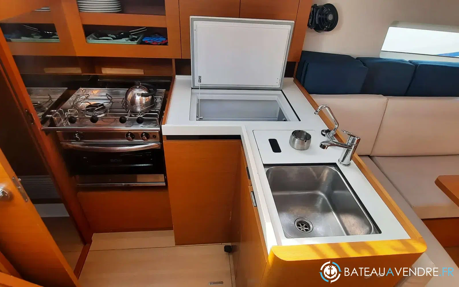 slider 2 Jeanneau Sun Odyssey 380