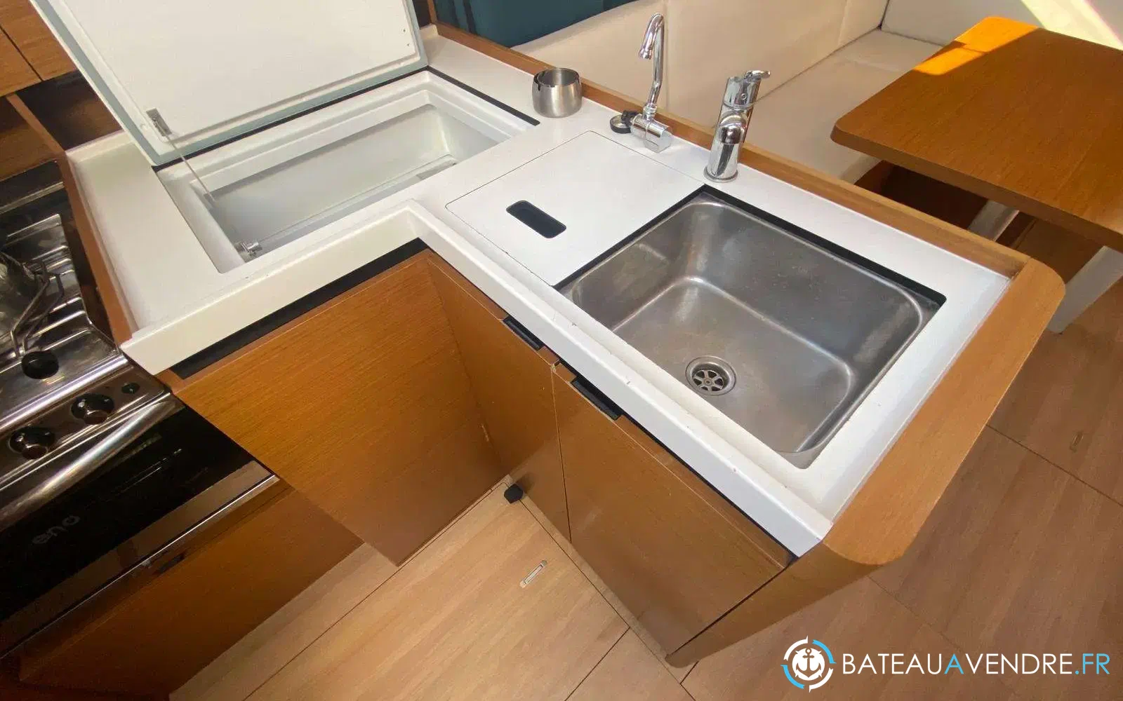 slider 45 Jeanneau Sun Odyssey 380
