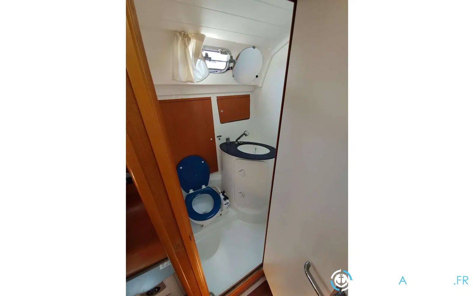 slider 21 Beneteau Cyclades 50.4