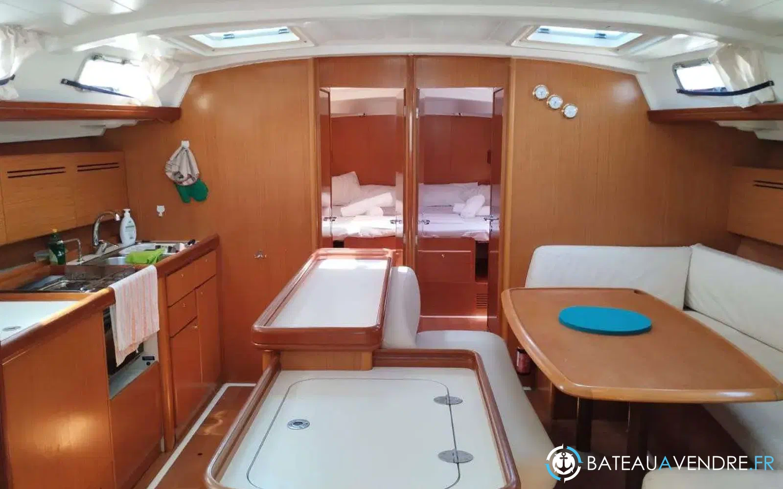 slider 4 Beneteau Cyclades 50.4