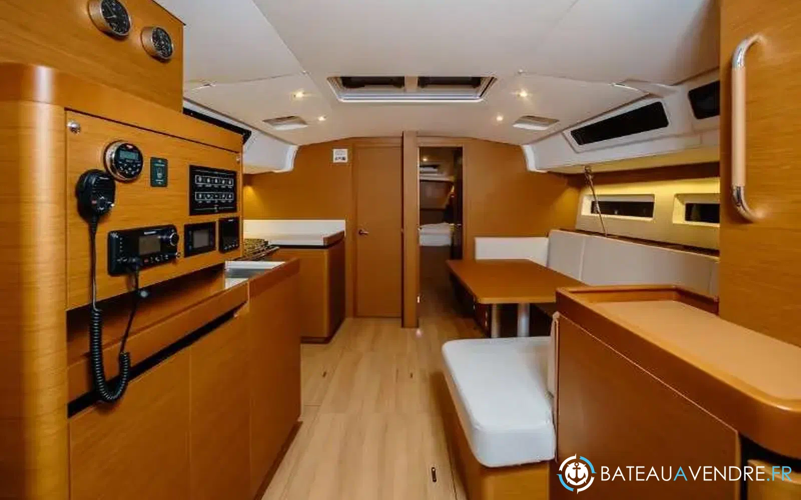 slider 14 Jeanneau Sun Odyssey 490