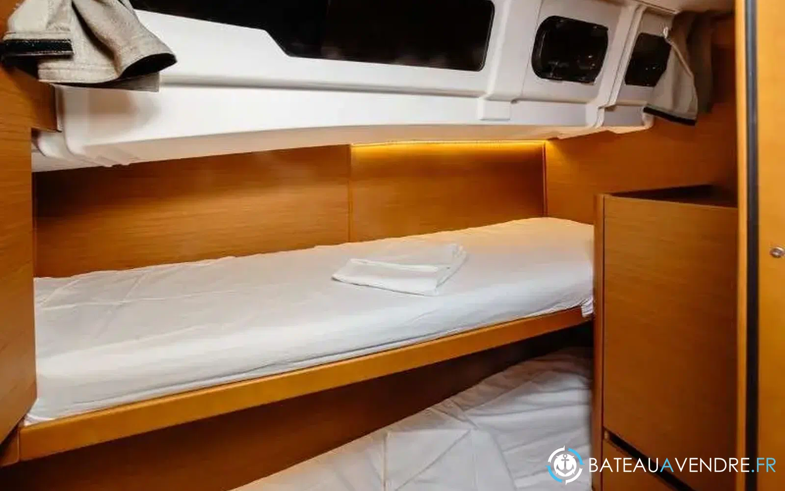 slider 8 Jeanneau Sun Odyssey 490