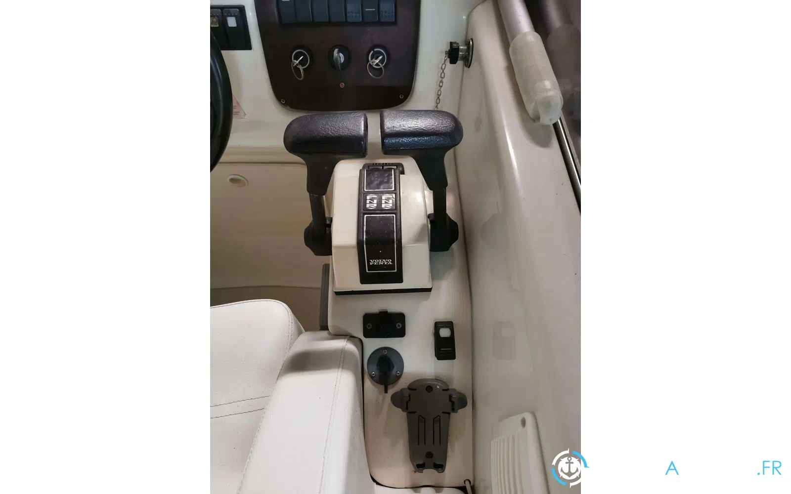 slider 3 Cranchi Zaffiro 28