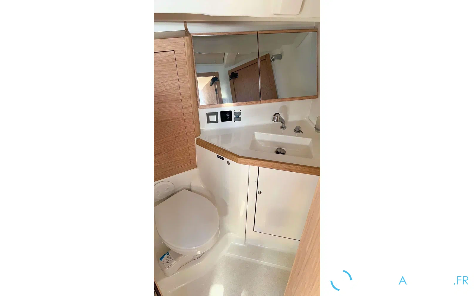 slider 3 Beneteau Oceanis 46.1
