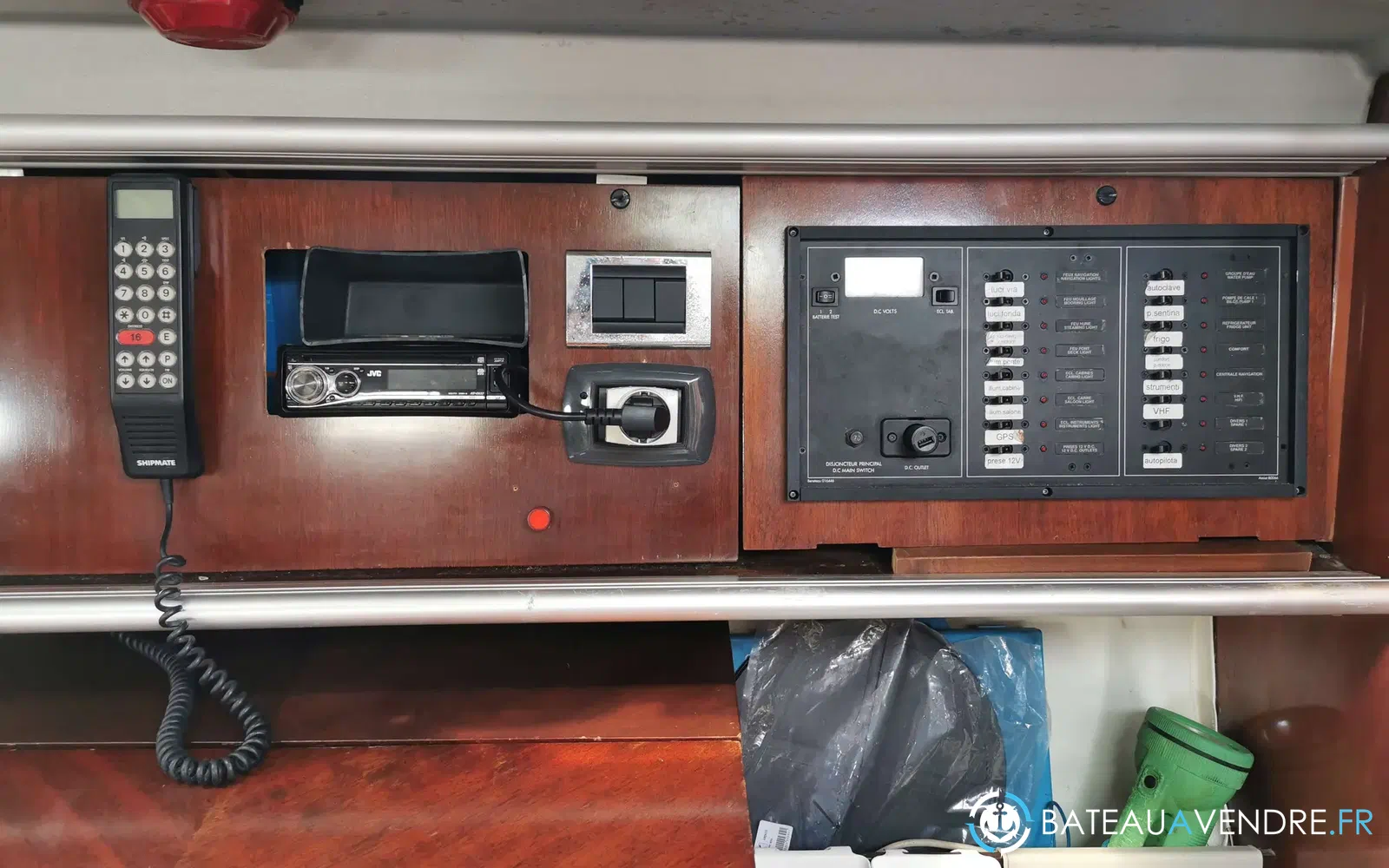 slider 3 Beneteau First 38 S5