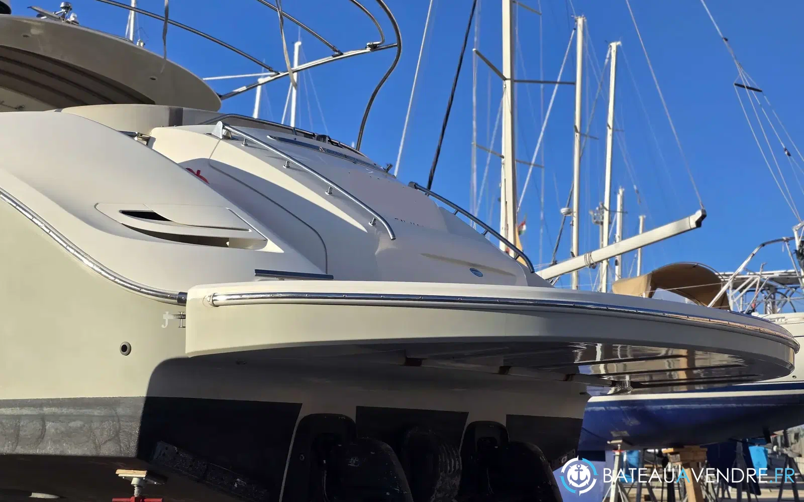 slider 25 Bavaria 46 Deep Blue Open