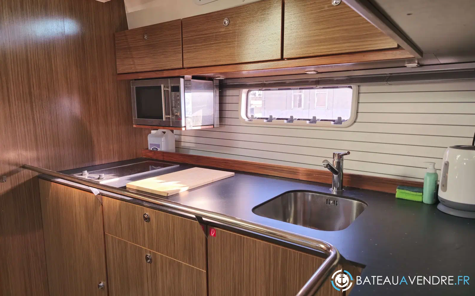 slider 29 Bavaria 46 Deep Blue Open