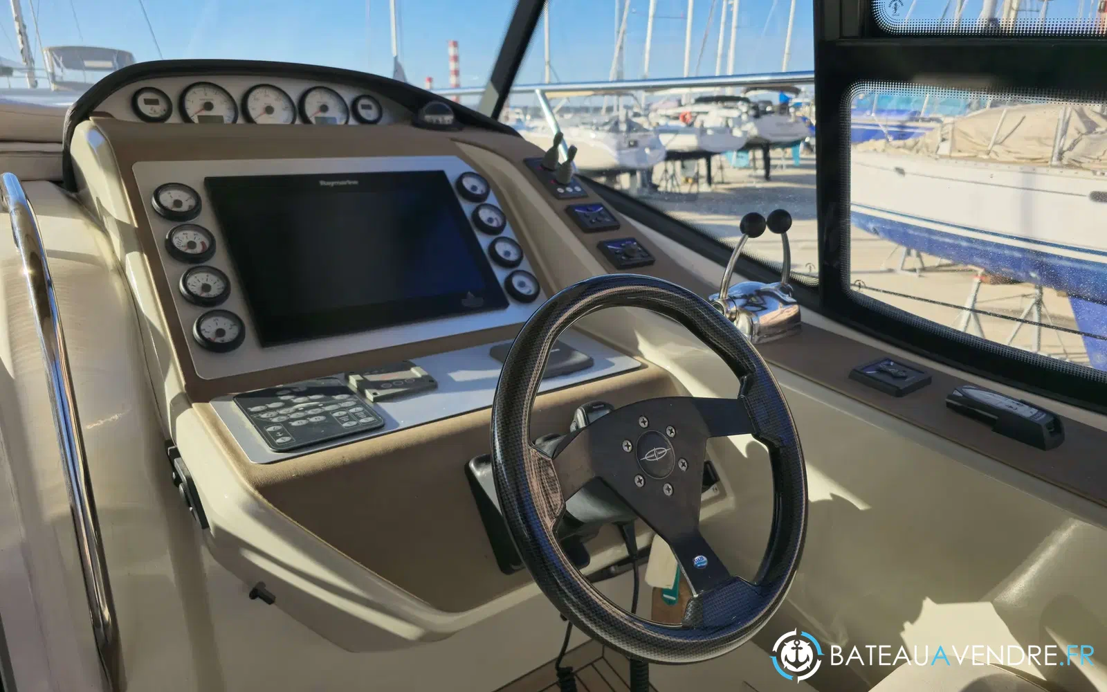 slider 30 Bavaria 46 Deep Blue Open
