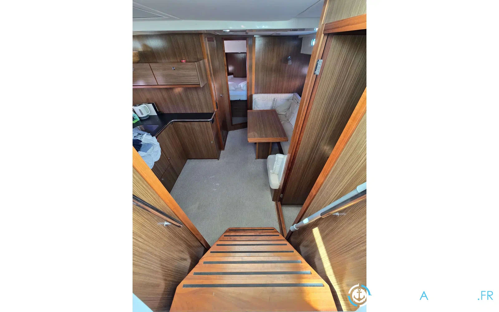 slider 5 Bavaria 46 Deep Blue Open