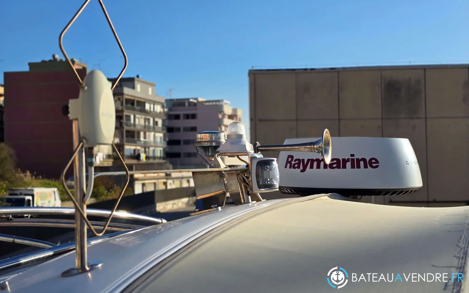 slider 6 Bavaria 46 Deep Blue Open