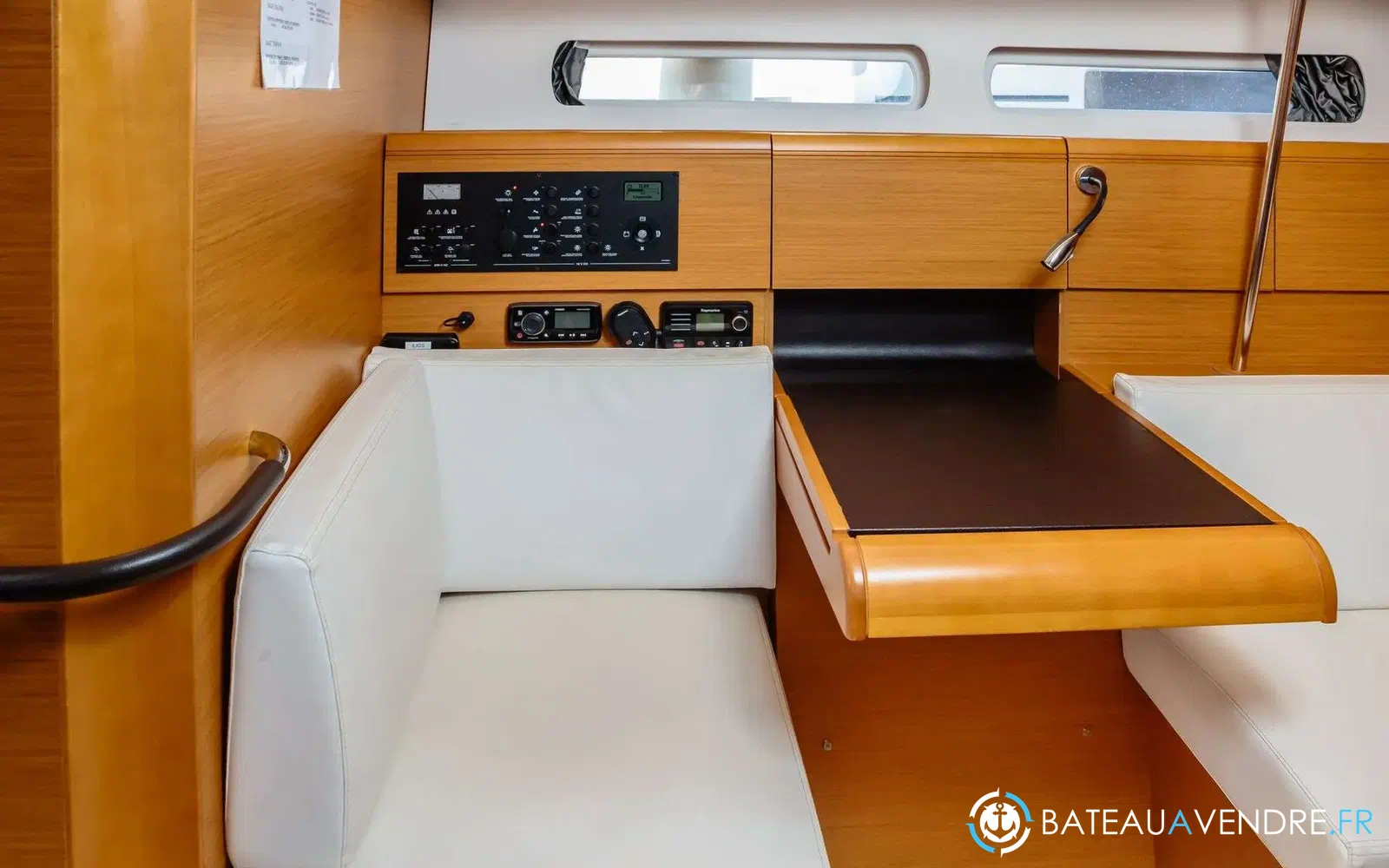 slider 15 Jeanneau Sun Odyssey 449