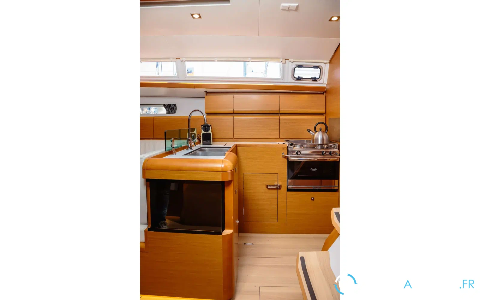 slider 8 Jeanneau Sun Odyssey 449
