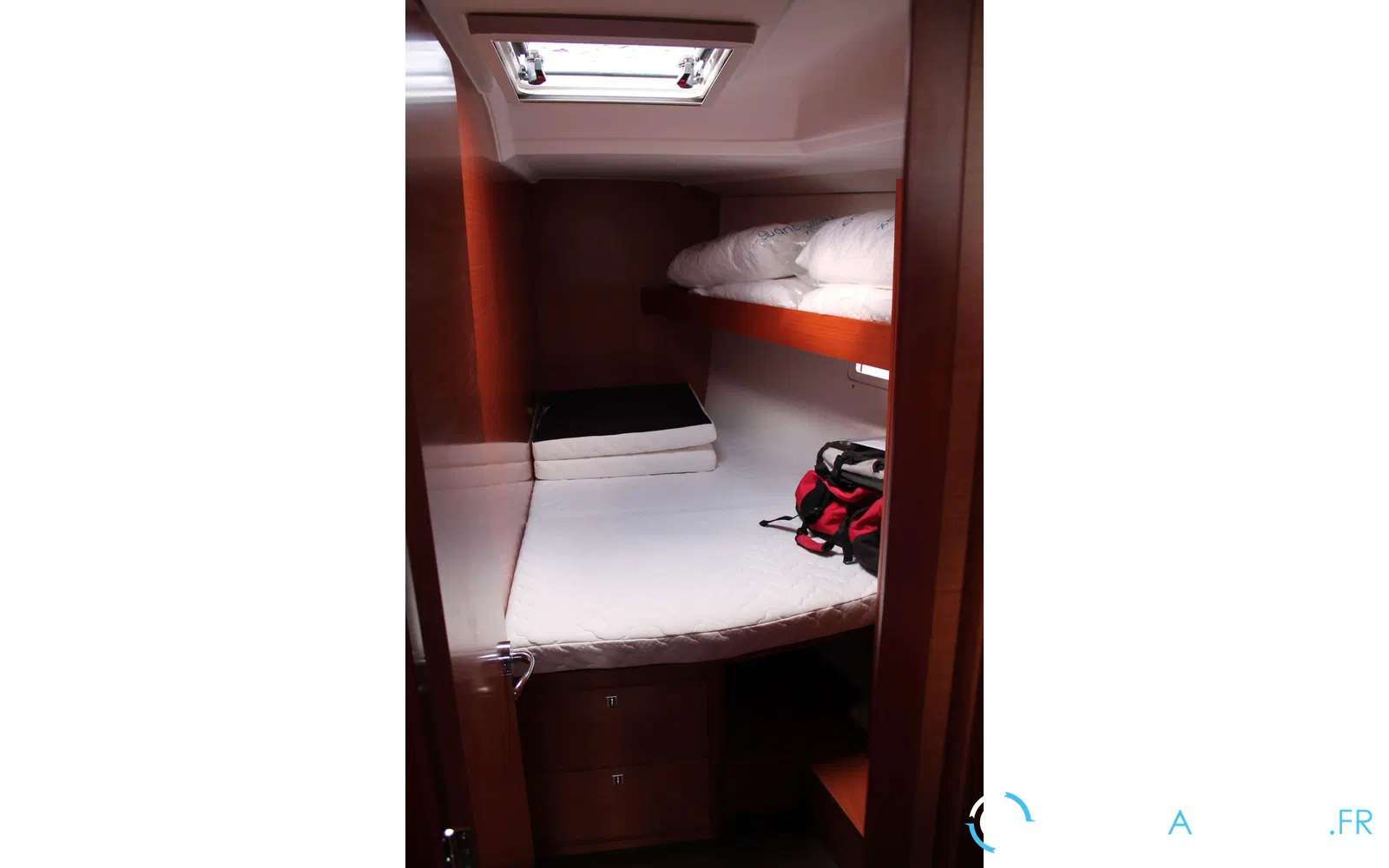 slider 9 Beneteau Oceanis 48