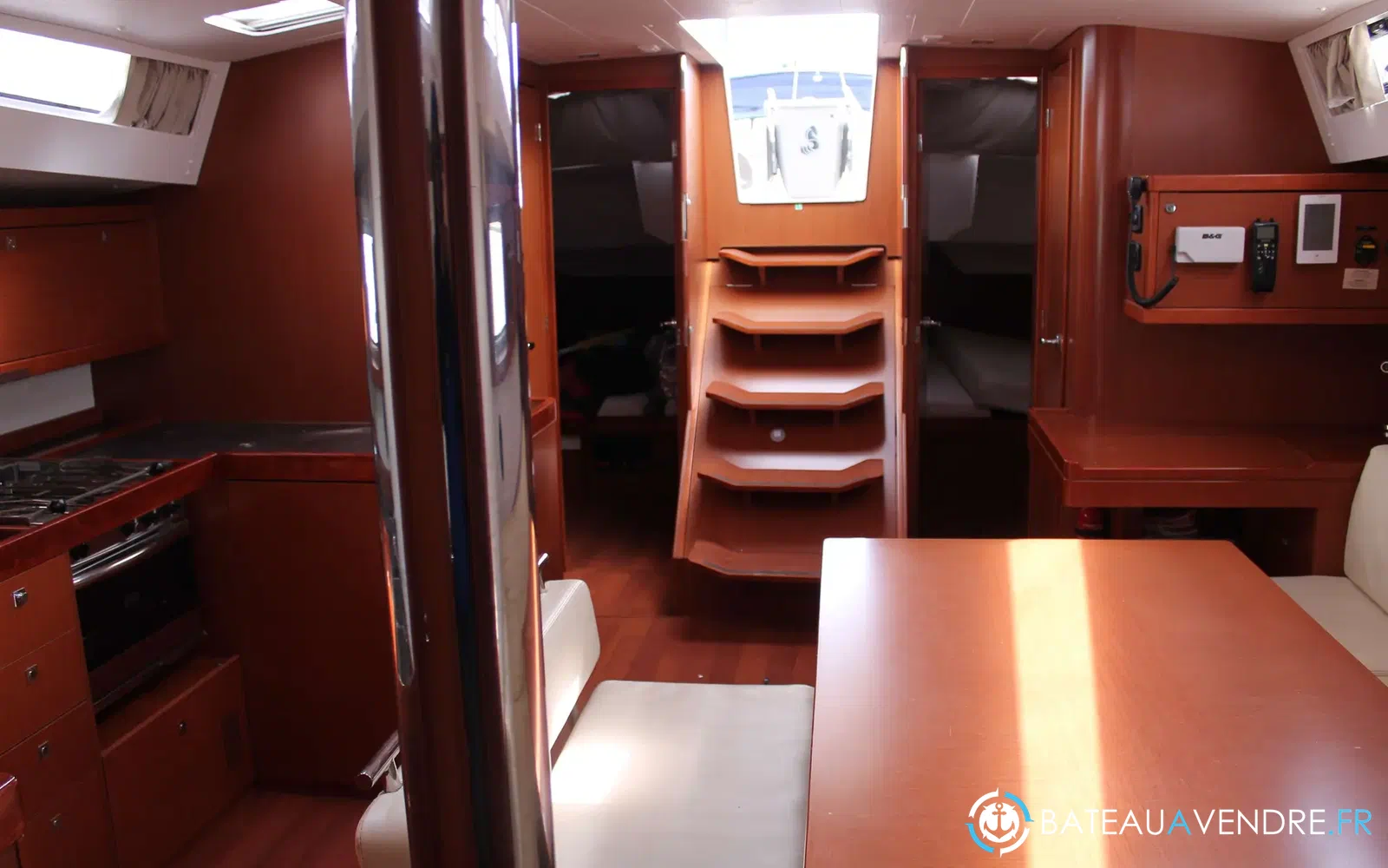 slider 13 Beneteau Oceanis 48