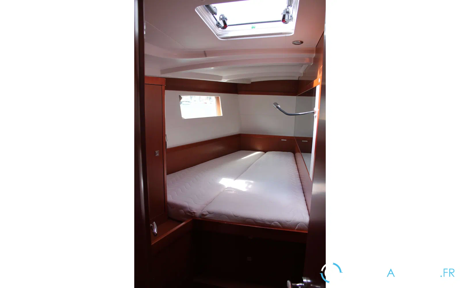 slider 14 Beneteau Oceanis 48