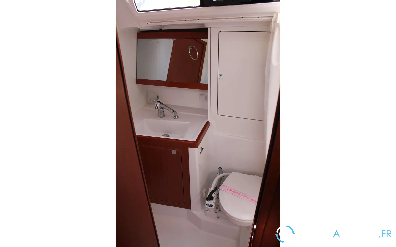 slider 7 Beneteau Oceanis 48