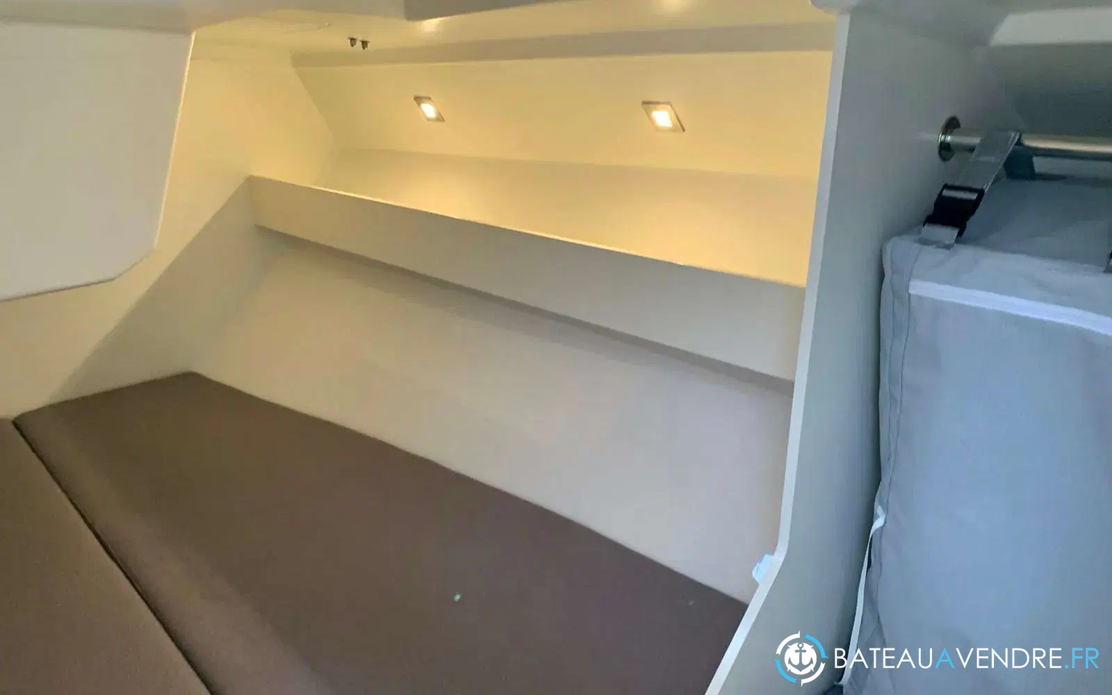slider 4 Italia Yachts 11.98