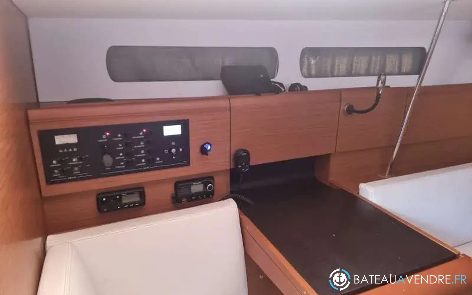 slider 1 Jeanneau Sun Odyssey 449