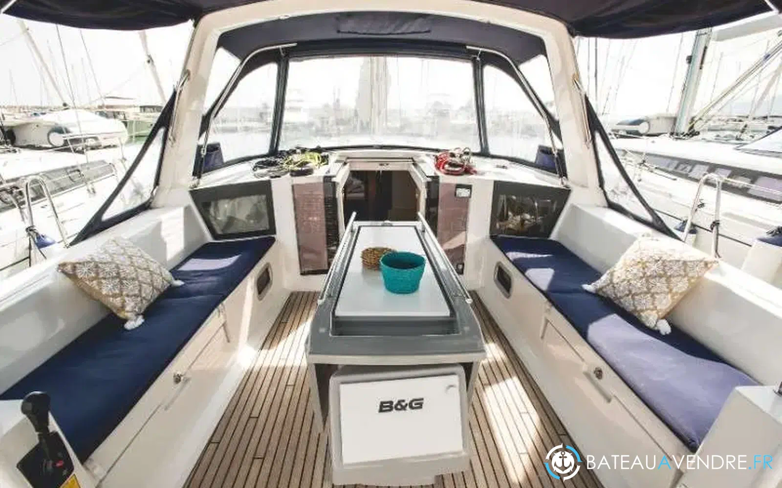 slider 4 Beneteau Oceanis 45